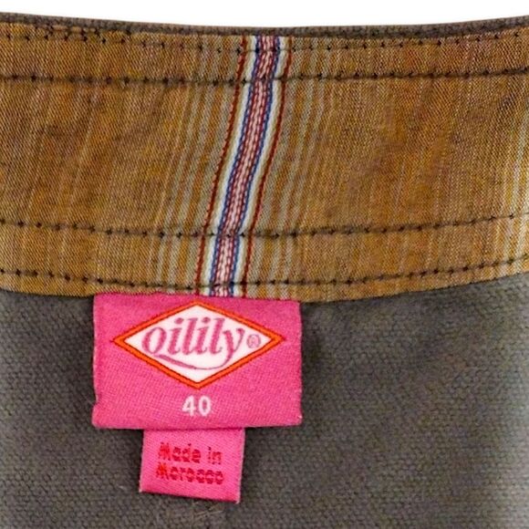 Oilily Green Cargo Pencil Skirt, Size US 8-10 / EU 40, Green with Red Detail - Picture 8 of 9